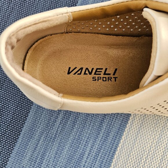 Vaneli Leather Yora Sport Shoes - Picture 7 of 8